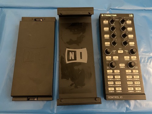 Native instruments mk1 - native, x1